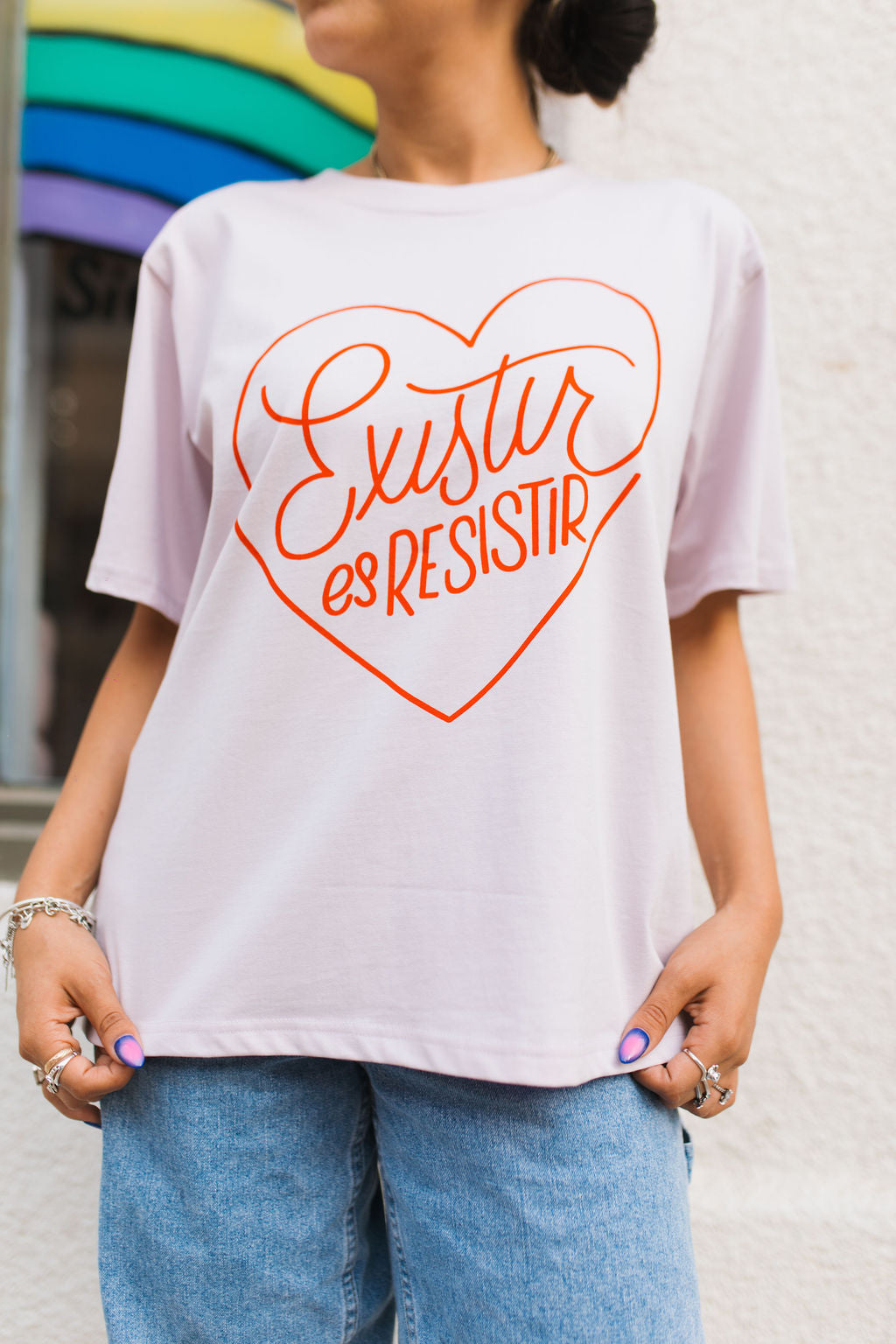 Existir Es Resistir Tee